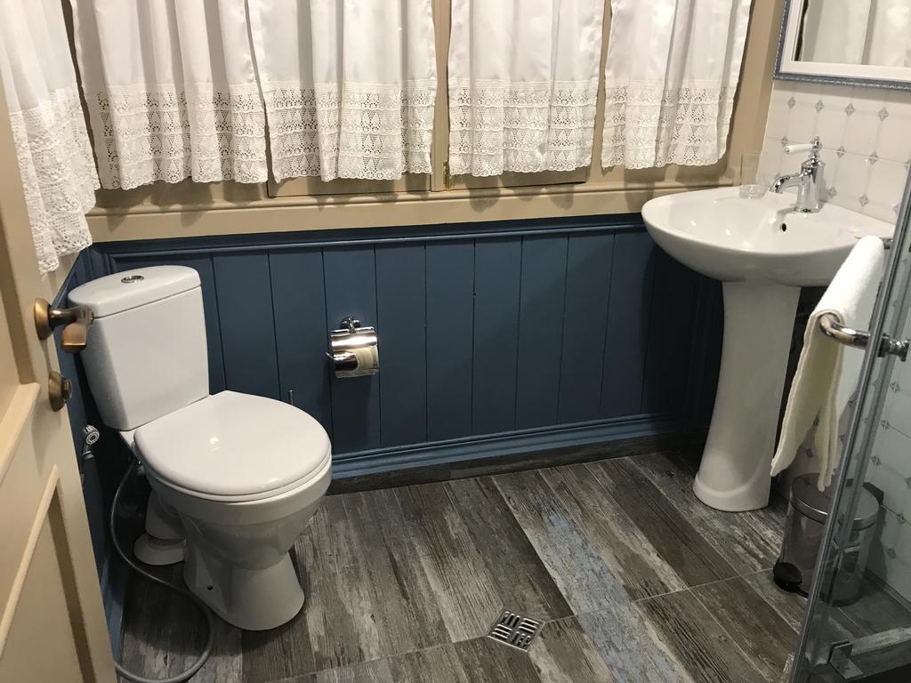 Oc Apartments Тбилиси Стая снимка