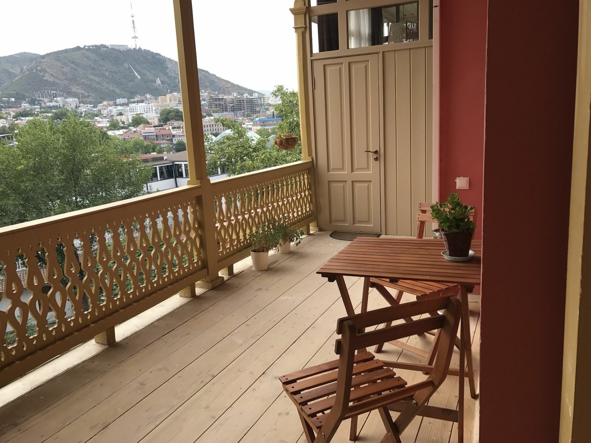 Oc Apartments Тбилиси Екстериор снимка