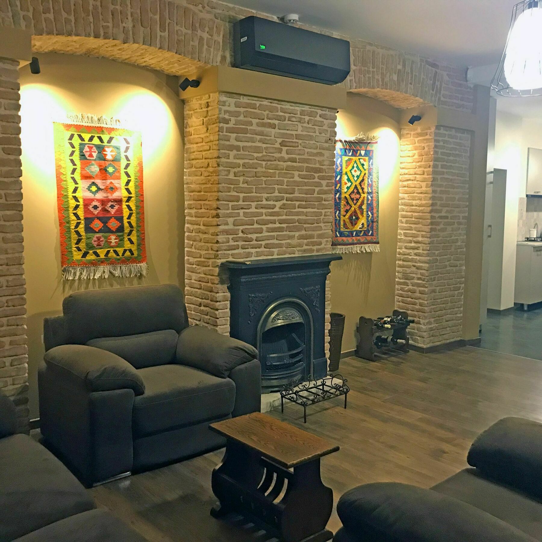 Oc Apartments Тбилиси Екстериор снимка